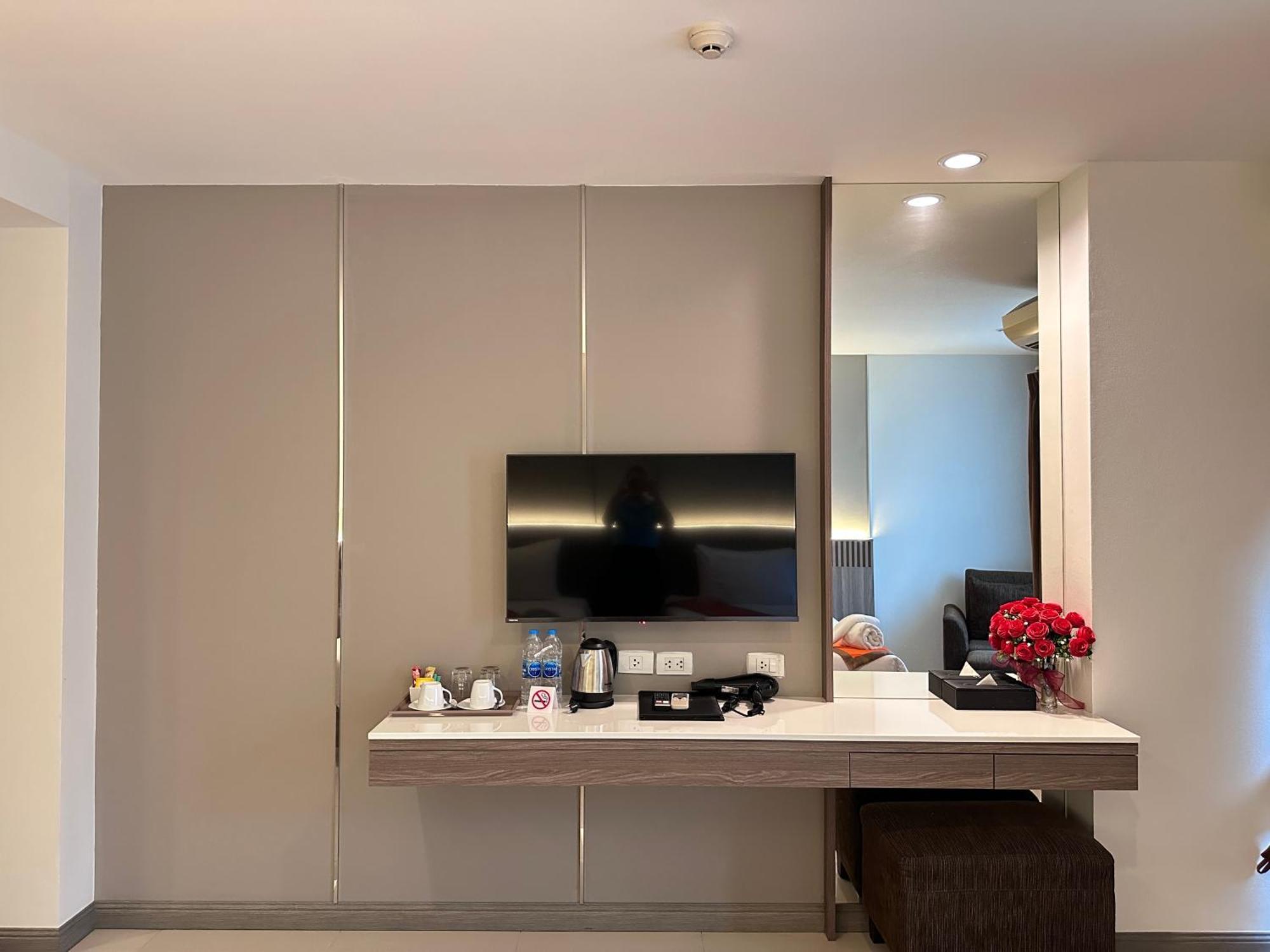 Crystal Suites Suvarnbhumi Airport Bangkok Eksteriør billede